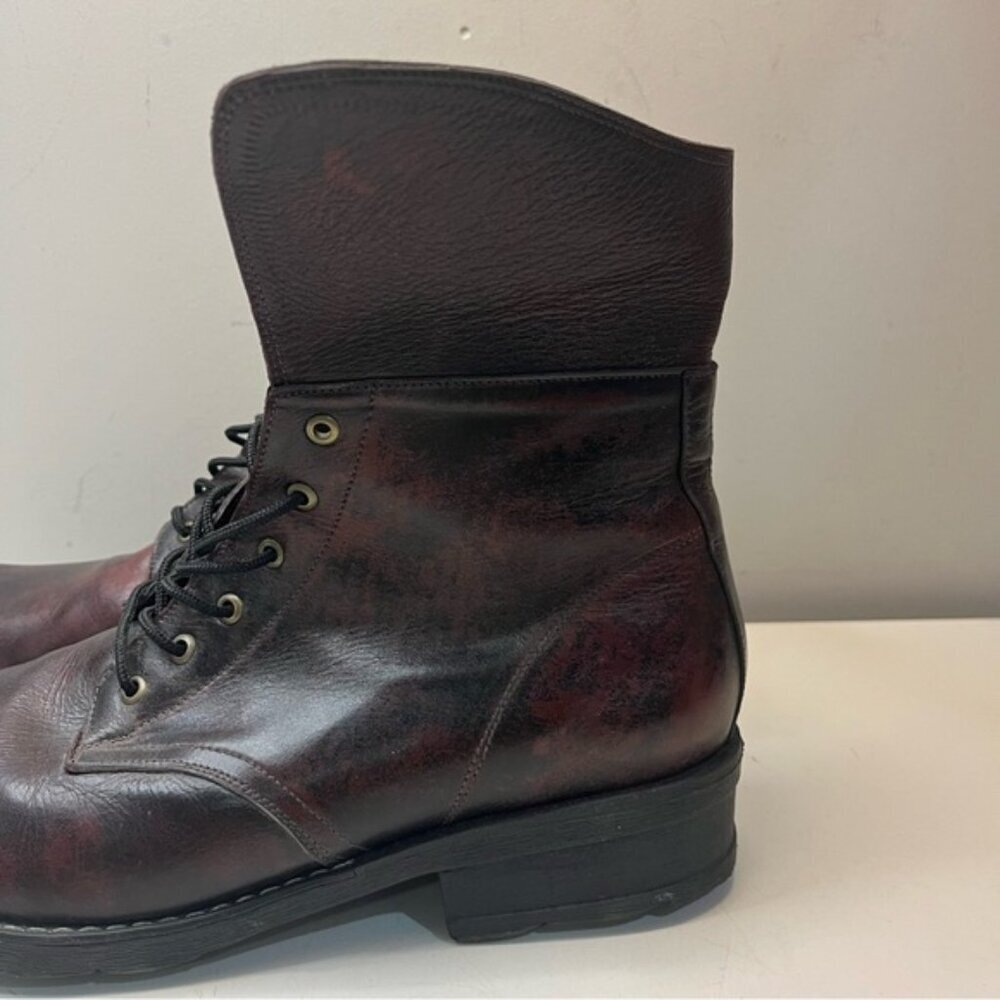 Classy Calzart handmade boots with unusual flair